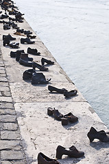 Image showing Memorial at the Danube