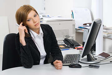 Image showing Businesswoman with computer