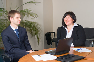 Image showing Businessgroup with laptop