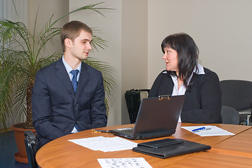 Image showing Businessgroup with laptop