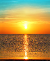 Image showing sunrise over sea