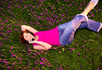 Image showing Girl talking on cellphone