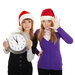 Image showing Friends show how little time is left until new year