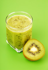 Image showing Kiwi smoothie 