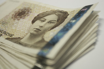 Image showing 500 note