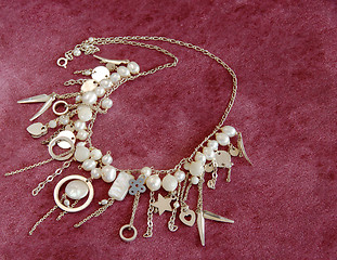 Image showing Silver necklace with pearls