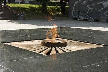 Image showing Monument eternal fire