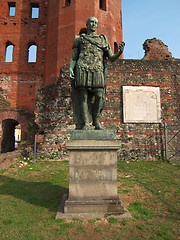 Image showing Julius Caesar statue