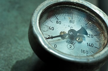 Image showing Close up of an old measurement meter