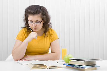 Image showing student in the classroom