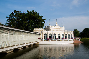 Image showing Summer Palace in Bang Pa In, Thailand.
