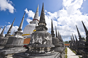 Image showing Wat Phra Mahathat