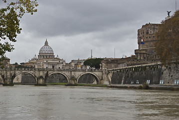 Image showing San Pietro and the Tiber