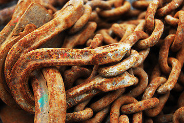 Image showing Rusty chains
