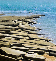 Image showing Susan Hoi Shell Fossil Beach Cemetery