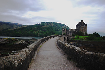 Image showing Eilean Donan Castle