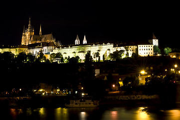 Image showing castle of Prague at night