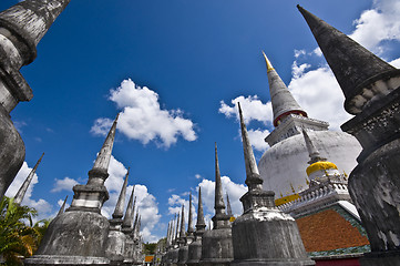 Image showing Wat Phra Mahathat