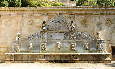 Image showing Pilar de Carlos V: fountain in Granada