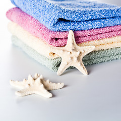 Image showing towels and sea star 