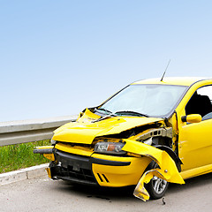 Image showing Yellow crash