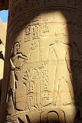 Image showing column with ancient egypt images and hieroglyphics