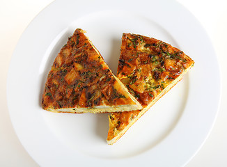 Image showing Spanish omelet wedges from above