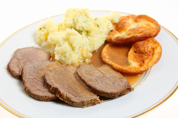 Image showing Roast beef and Yorkshire puddings