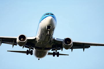 Image showing Plane approaching runway