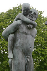 Image showing Child with Grandparent Sculpture