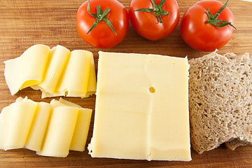 Image showing Cheese - tomatoe - and bread