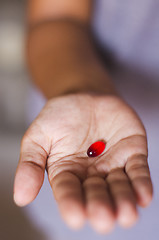 Image showing pill on hand