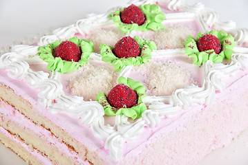 Image showing cream strawberry cake