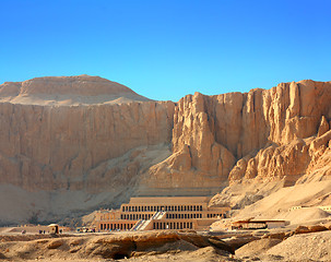 Image showing temple of Hatshepsut in Luxor Egypt