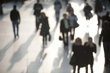 Image showing Crowd in of shoppers in evening light