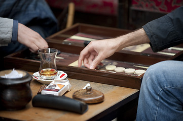 Image showing Turkish men playing backgammon