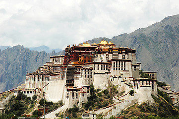 Image showing Potala Palace in Lhasa Tibet