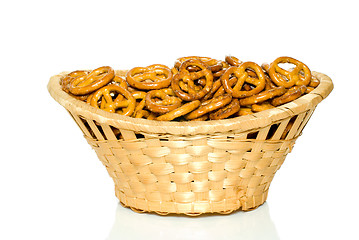 Image showing Pretzels in the wicker basket