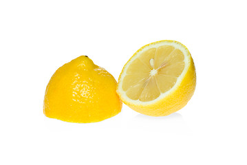 Image showing Two lemon halves 