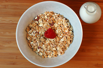 Image showing Granola with Raspberry