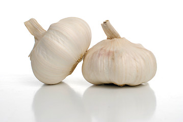 Image showing Two garlic