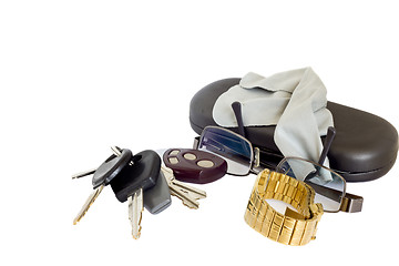 Image showing Keys, glasses and a watch