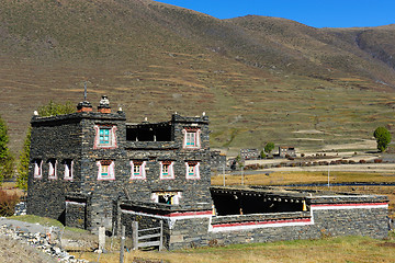 Image showing Tibetan building