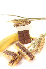 Image showing Chocolate banana muesli bar