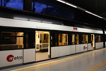 Image showing Metro train