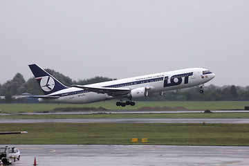 Image showing Boeing 767