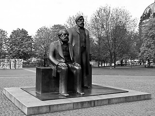 Image showing Marx-Engels Forum statue