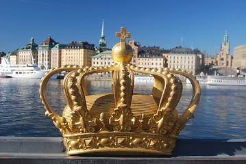 Image showing crown