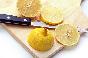 Image showing The lemon