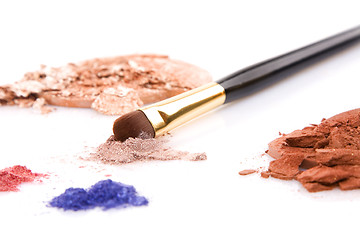 Image showing powder for makeup and brush